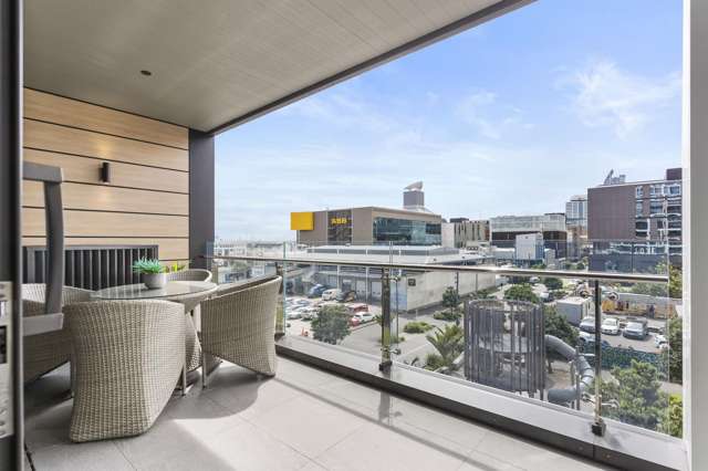 303/70 Daldy Street Auckland Central_1