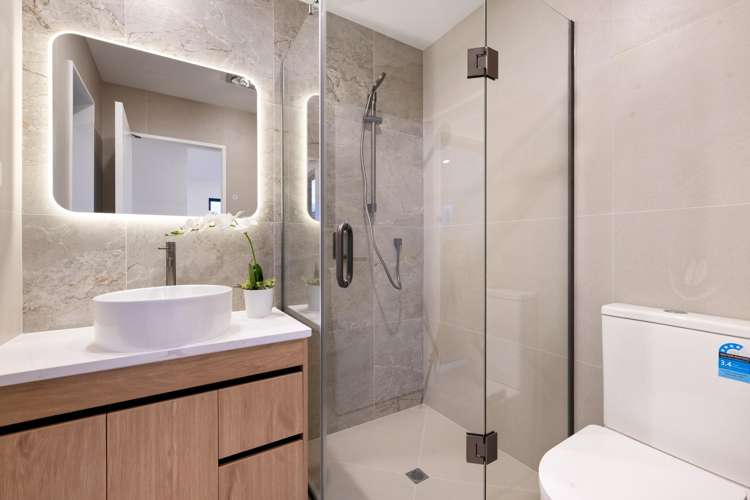 3A, 3B and 3D Towra Place Botany Downs_23