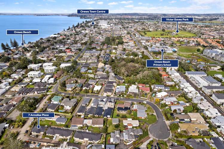 7 Annalise Place Orewa_22
