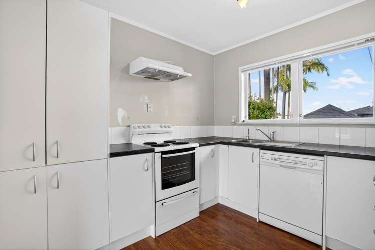 3/155 Shakespeare Road Milford_6