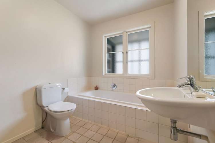36 Golf Road 1662_10