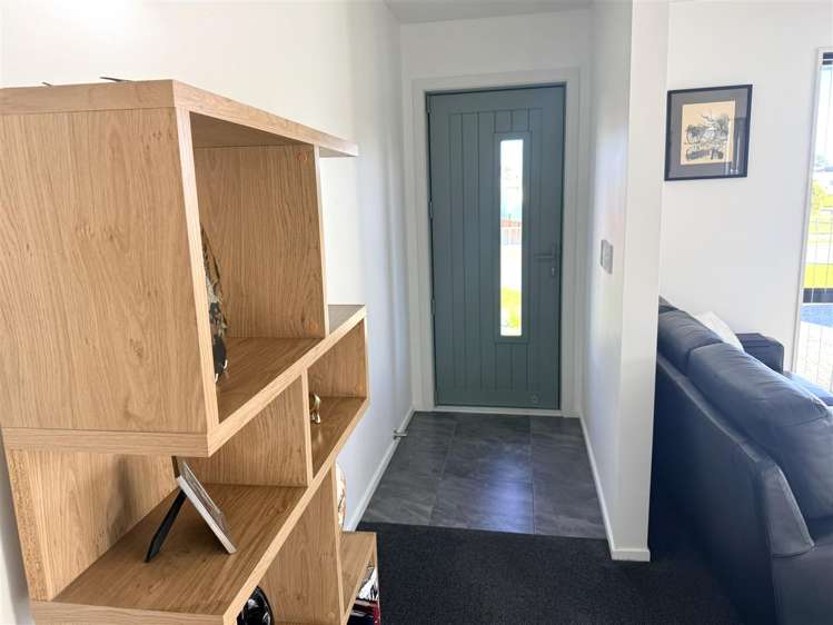 3 Fox Street Cobden_11