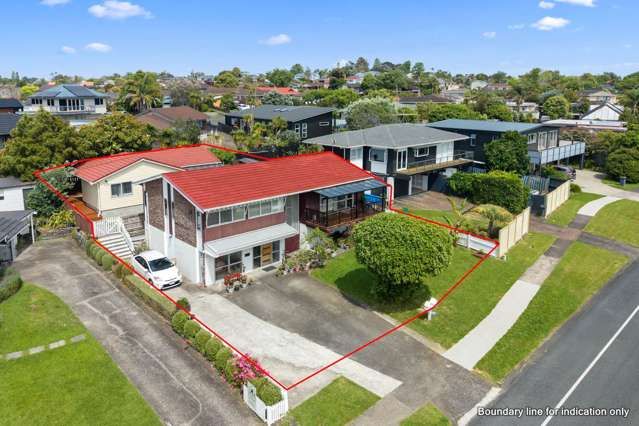 Exceptional Dual-Living Home in Sunnyhills