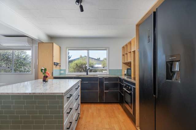 210 South Highway West Whitianga_4