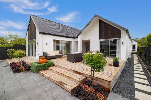 23 Hawkesbury Avenue Saint Albans_1