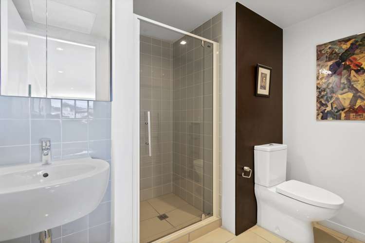 5e/10 Lorne Street Te Aro_13