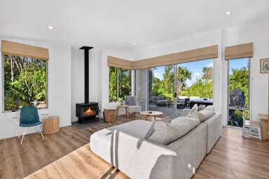 4 Cederman Drive_1