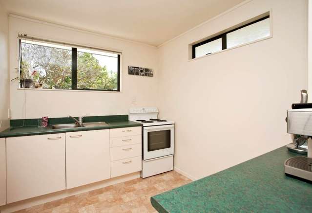 31B Nutsey Avenue Northcote_2