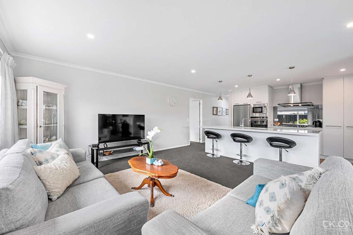 12 Passchendaele Grove_1