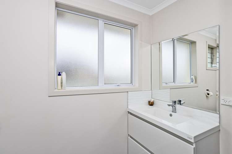 62 Lothian Crescent Strathern_18