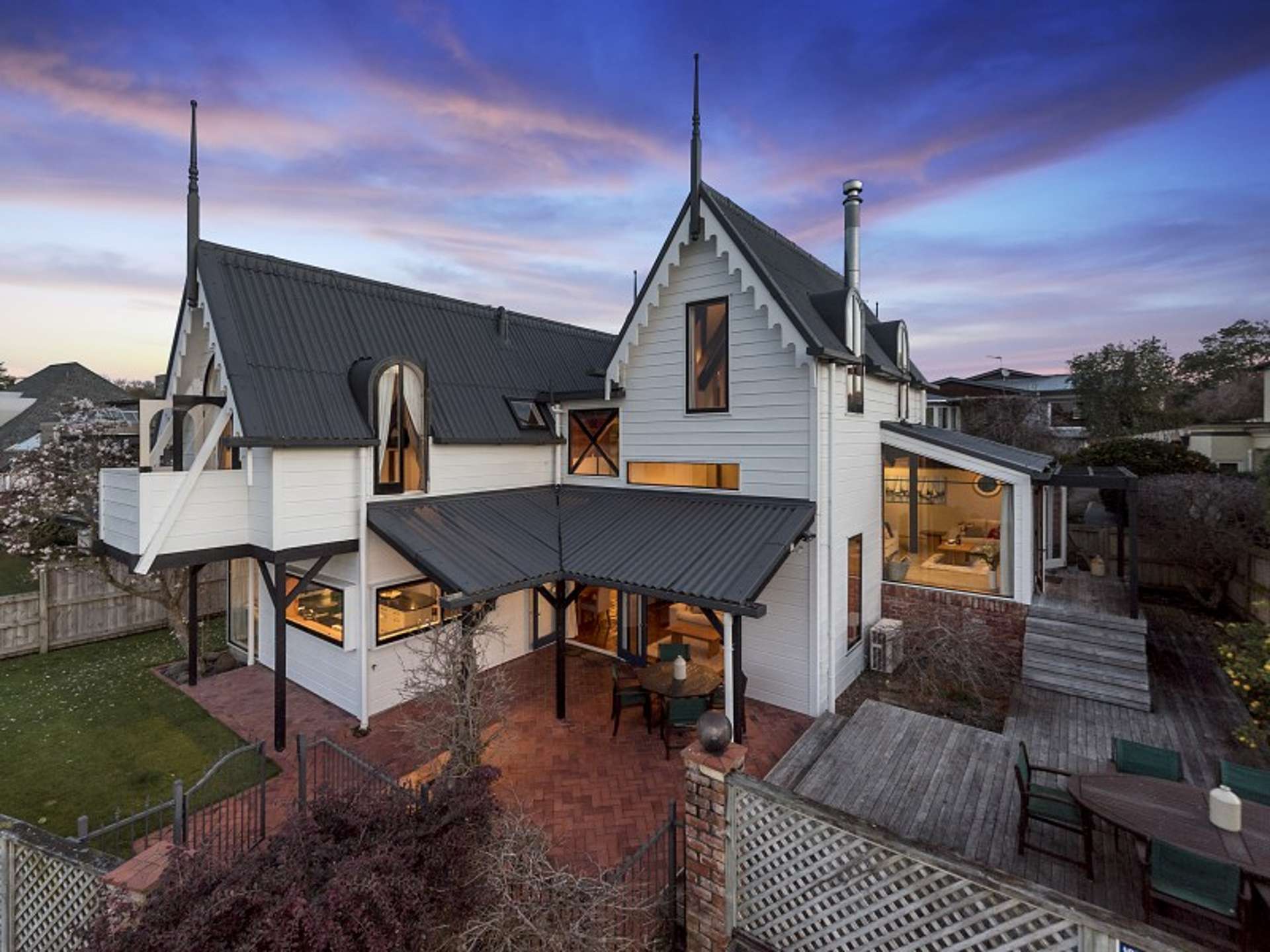 58a Lake Crescent Hamilton Lake_0