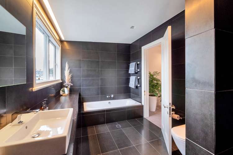 15 Arawa Avenue Devonport_12