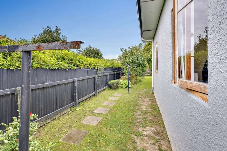 205 Sylvan Road Parkvale_17