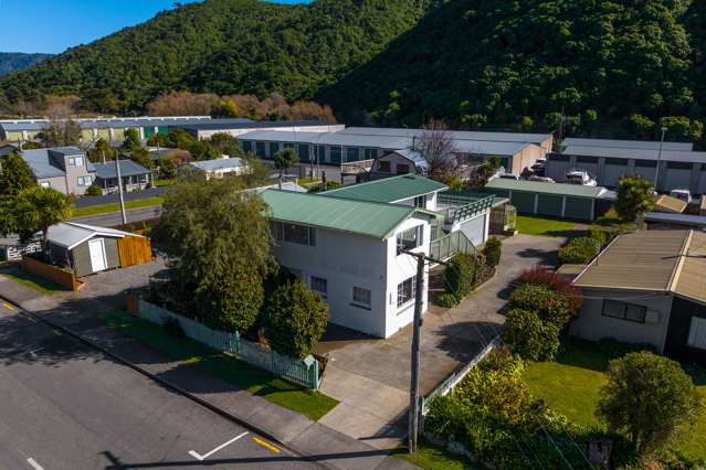 48 Beach Road Waikawa_3