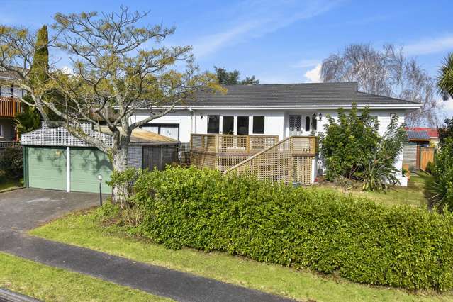 7 Deodar Place Totara Heights_2