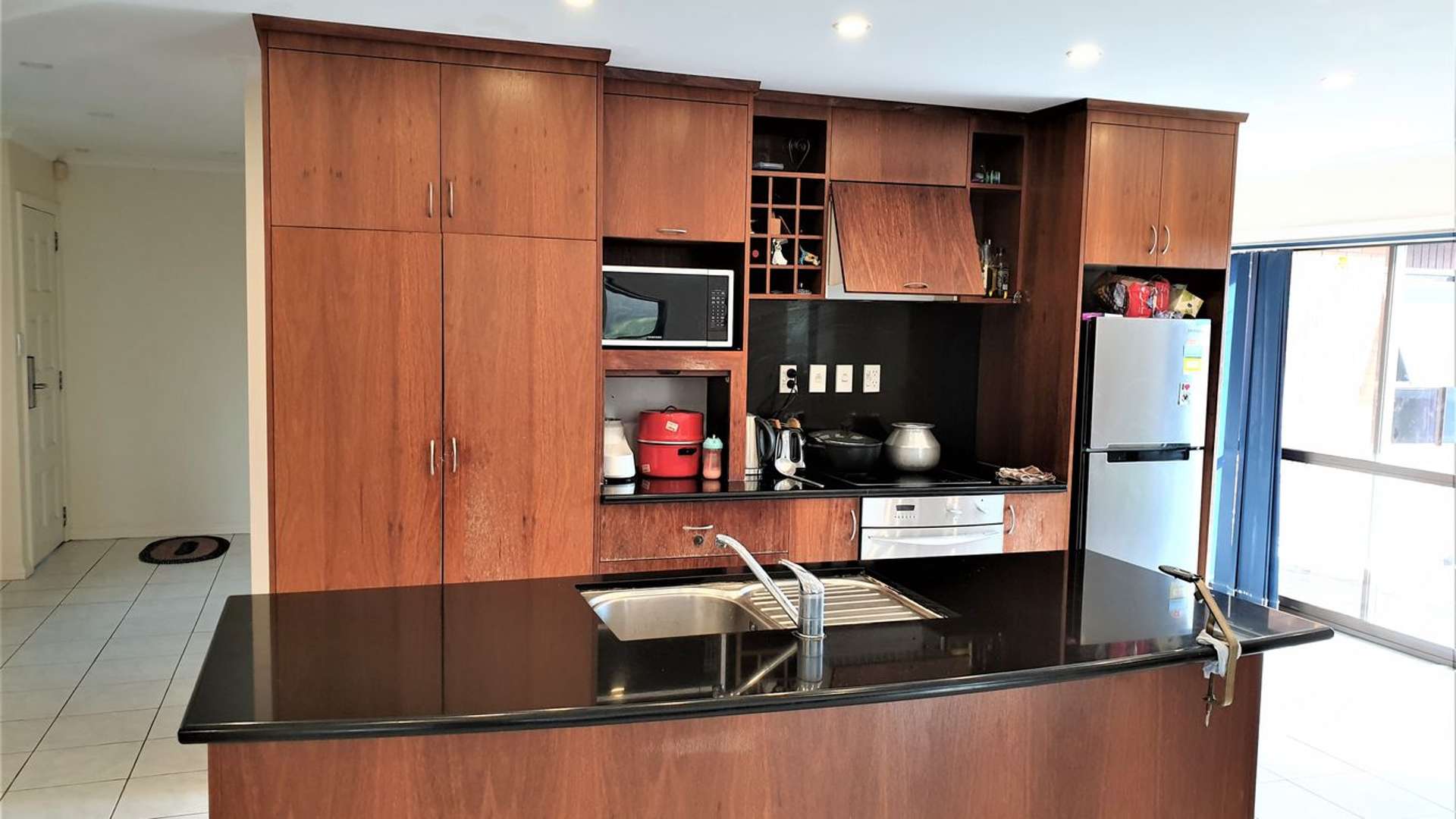 407 State Highway 16 Kumeu_0