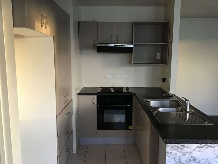 36 Woodbank Drive Glen Eden_13
