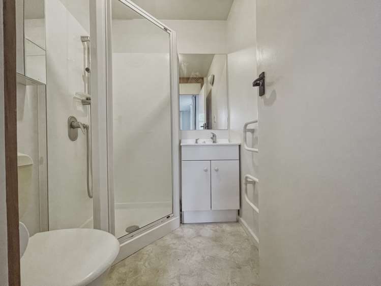 4e Hatton Street Karori_7