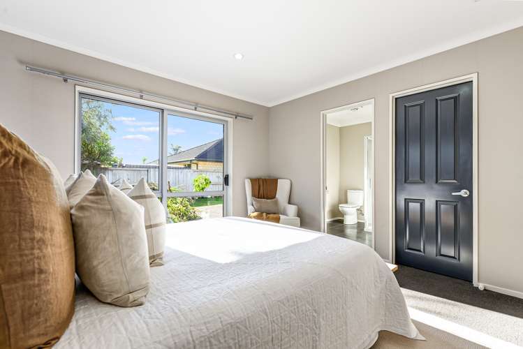 8 Rosewood Court Huntington_10