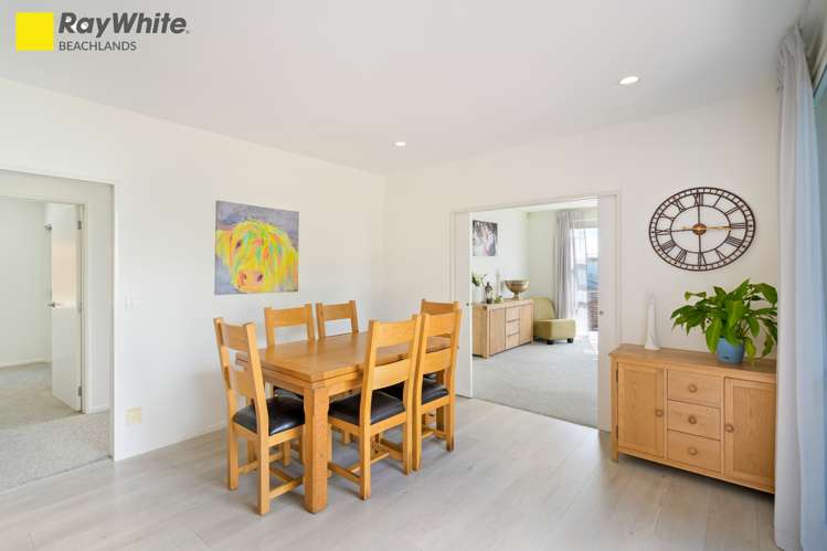 17 Fantail Crescent Maraetai_24