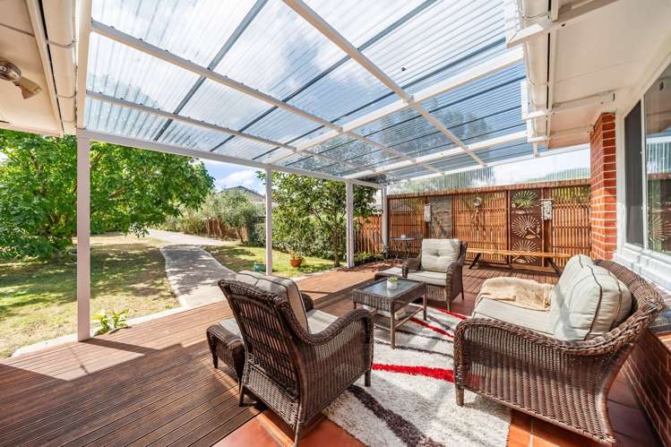 1084 Fergusson Drive Clouston Park_17