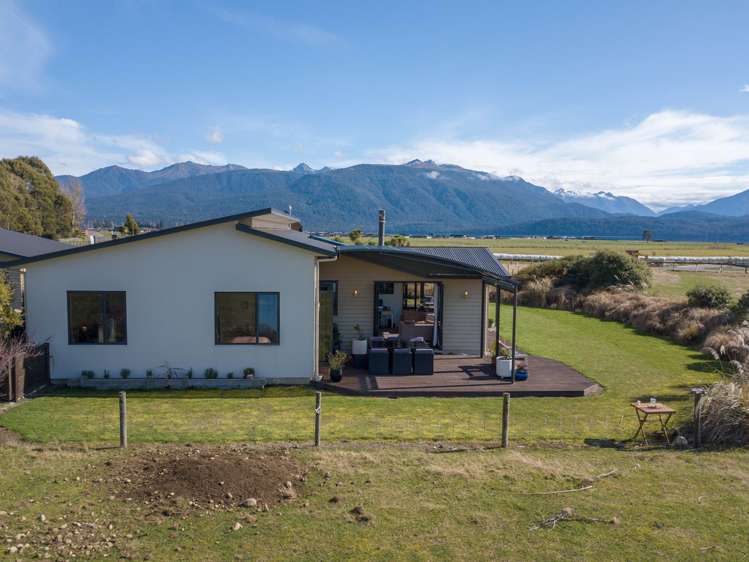 10 Kaipo Drive Te Anau_25