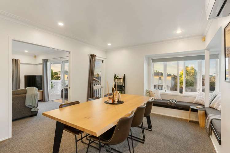 28 Fielding Crescent Farm Cove_33