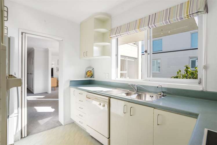 3/7 The Parade Saint Heliers_8