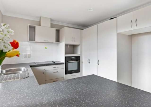 6 Verona Way 1080_1