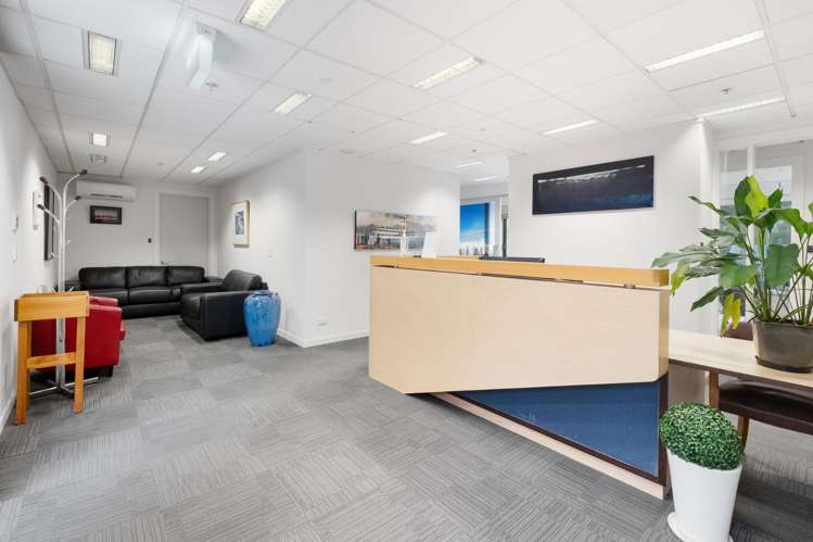 32 Rees Street Queenstown_6