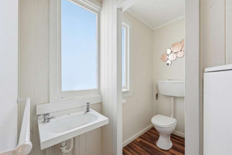 18 Beach Road Castlecliff_17