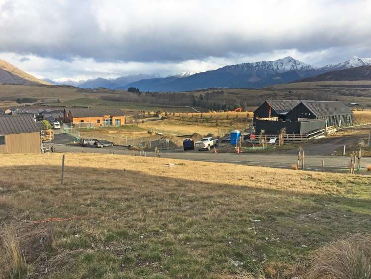 23 Falconer Rise Jacks Point_6