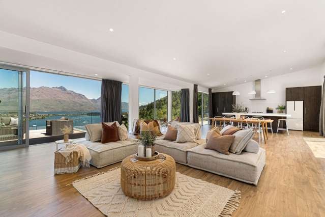 12A Florence Close Queenstown Hill_4