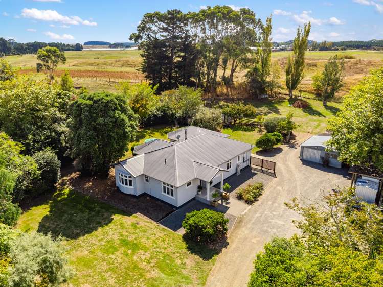 42 Waitarere Beach Road_0