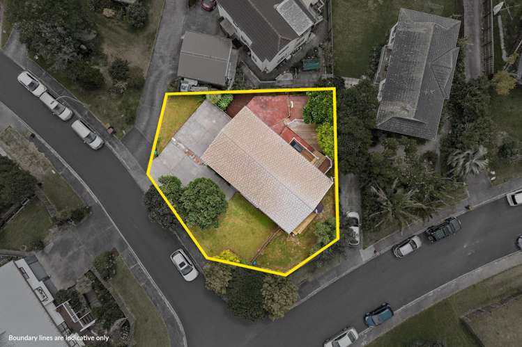 1/1 Mira Place Mairangi Bay_12