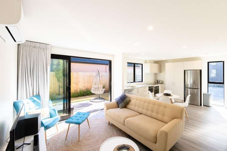 233B Bealey Avenue_4