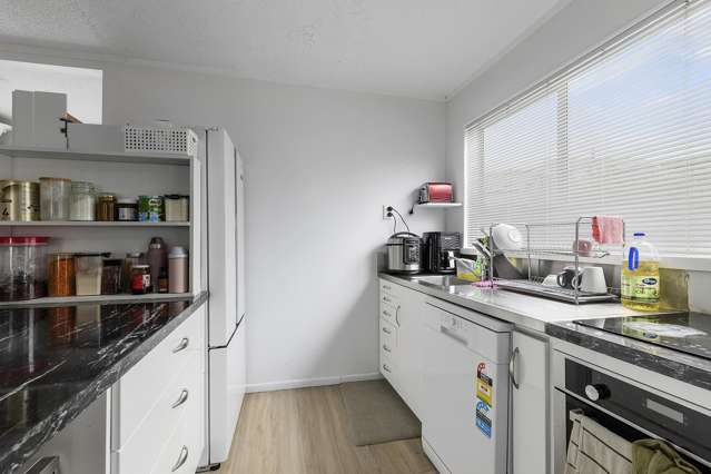 2/13 Japonica Crescent Ranui Heights_3