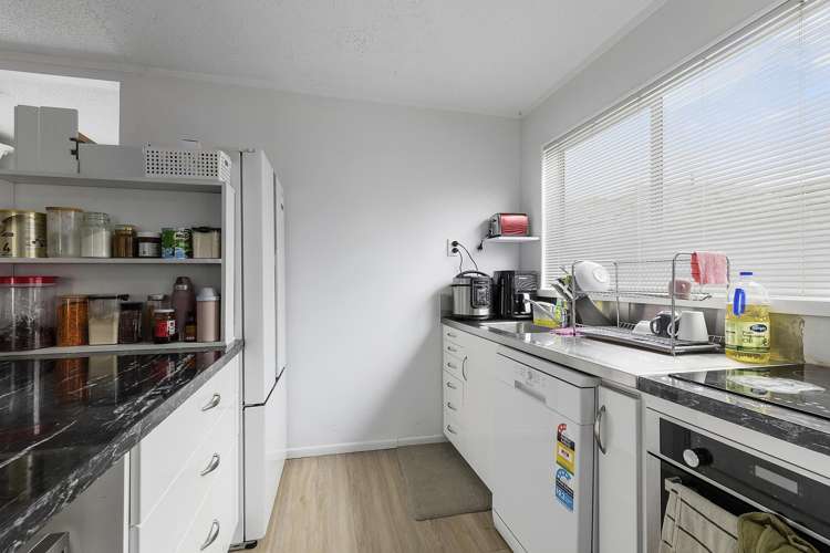 2/13 Japonica Crescent Ranui Heights_3