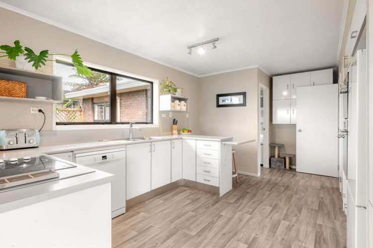 145 Delamare Road Pukete_3