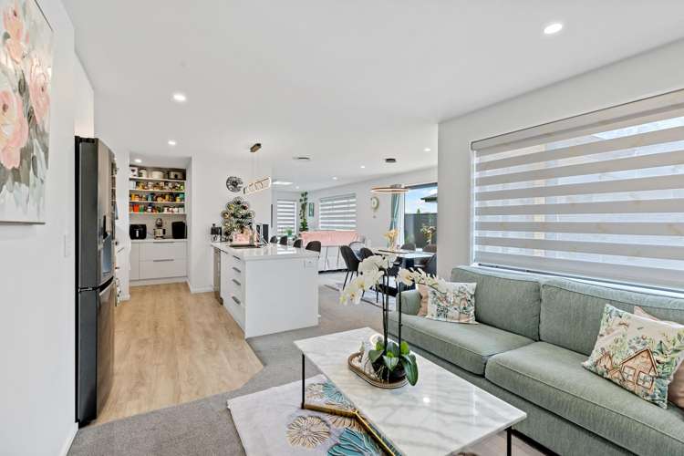 83 Jean Archie Drive Rolleston_9