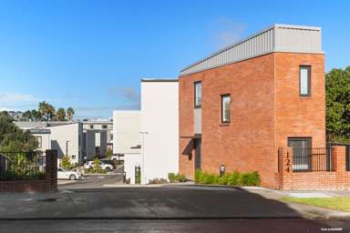 36-124 Taylors Road_3