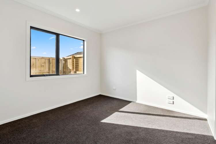 425 Dey Street Hamilton East_11