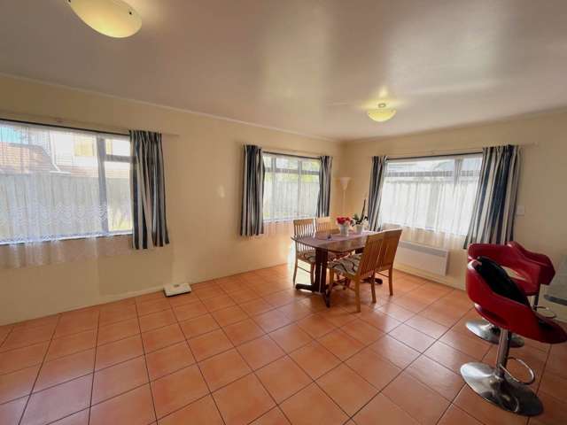 1/39A Colwill Road Massey_2