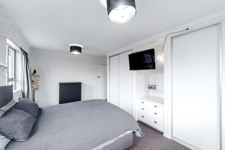 253 Pomona Street Strathern_12