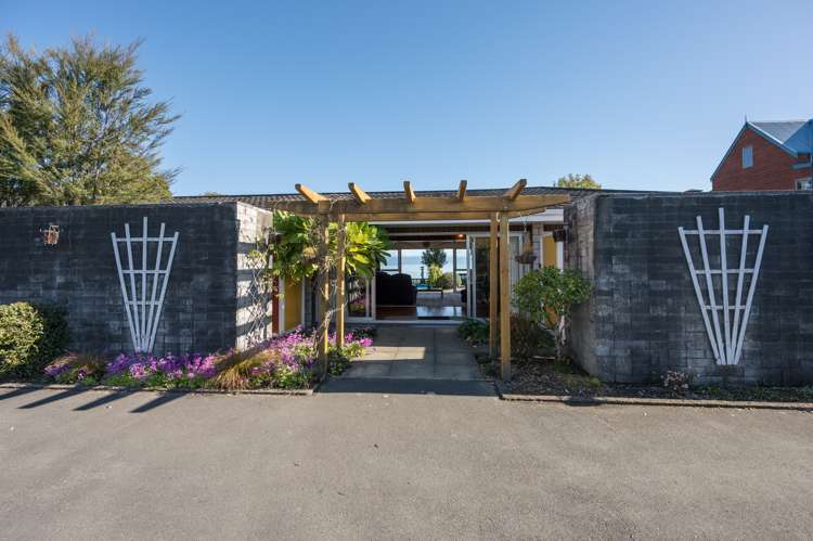 262 Princes Drive Britannia Heights_3