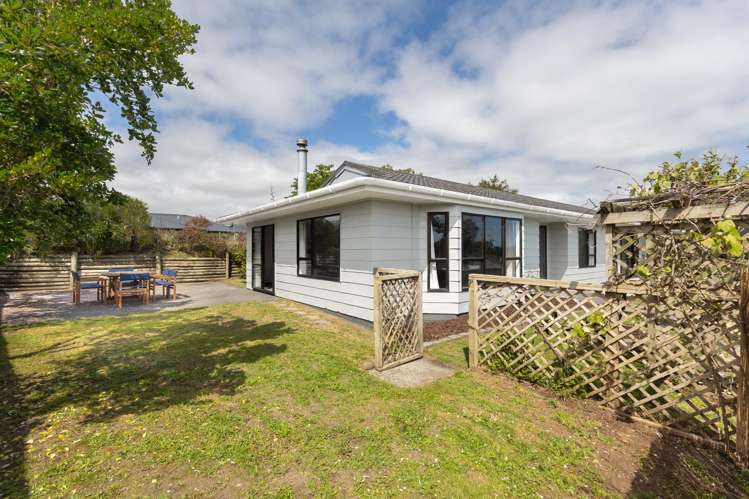 78 Eatwell Avenue Paraparaumu Beach_2