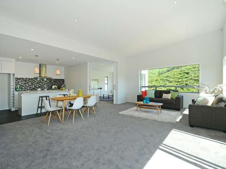 36 Meadowbank Drive Belmont_7