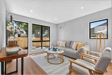 Lots 4 - 7/18 Airfield Drive_2