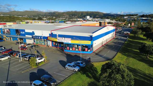 Big box in retail hot spot