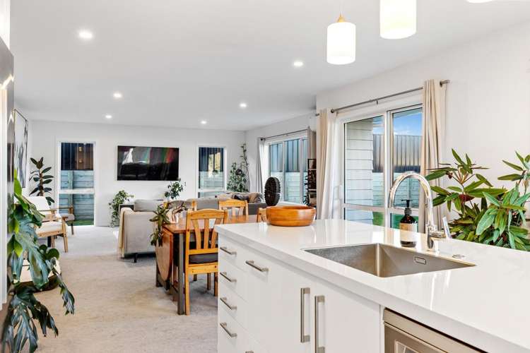 12 Mayfly Grove Nukuhau_9